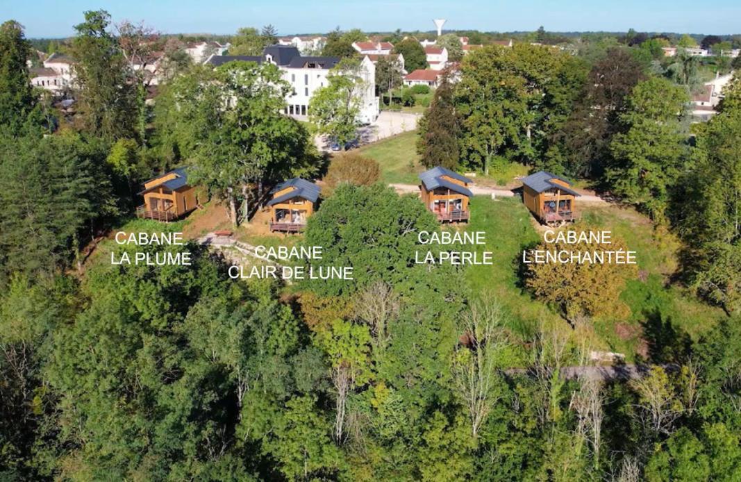 Cabanes Du Domaine Des Fees Dole Bagian luar foto